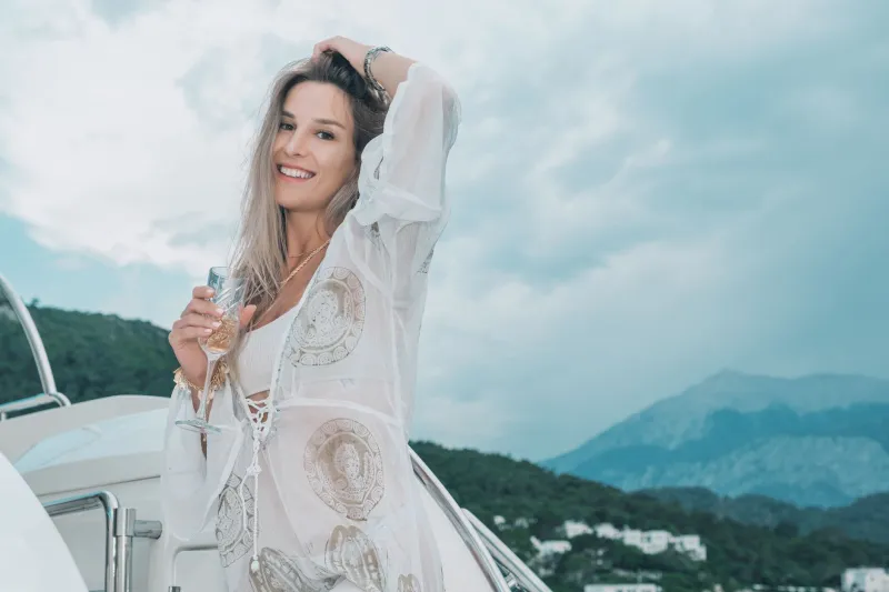 Adrift in Romance: The Discerning Couple's Guide to Proposals and Milestone Celebrations Aboard a Private Yacht